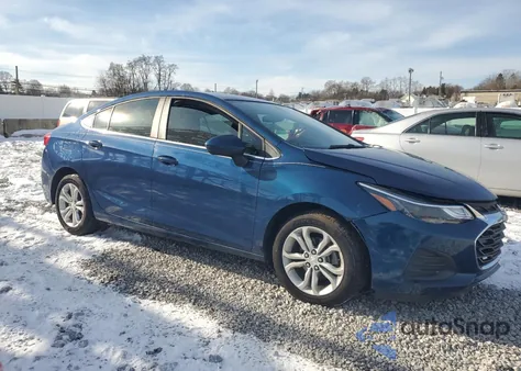 2019 Chevrolet Cruze Lt z USA, uszkodzony, nr VIN 1G1BE5SM2K7126872